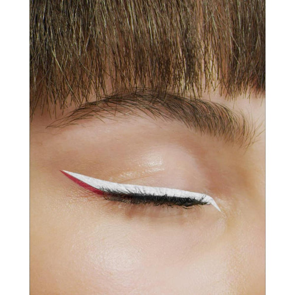 Globe Trotter L'Oreal Paris 08 White Matte Signature Liquid Eyeliner