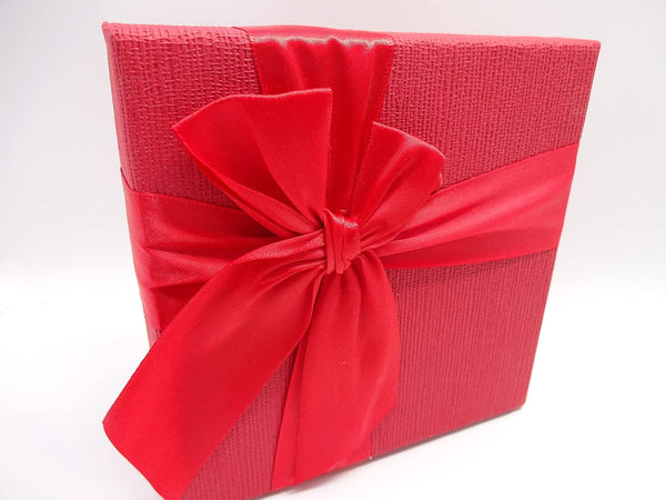 Globe Trotter Maybelline 6pc Make Up Beauty Bundle For Women