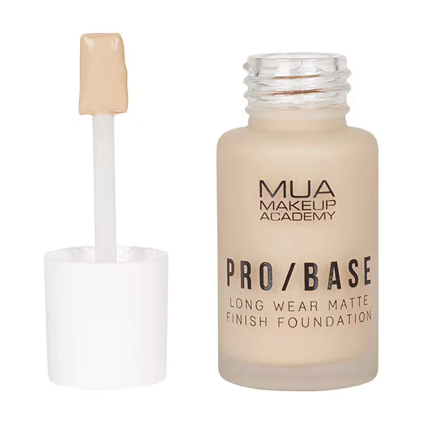 globe trotter MUA #130 PRO/BASE Long Wear Matte Finish Foundation - 30ml
