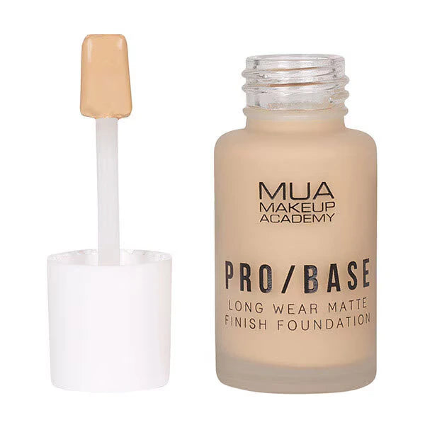 globe trotter MUA #150 PRO/BASE Long Wear Matte Finish Foundation - 30ml