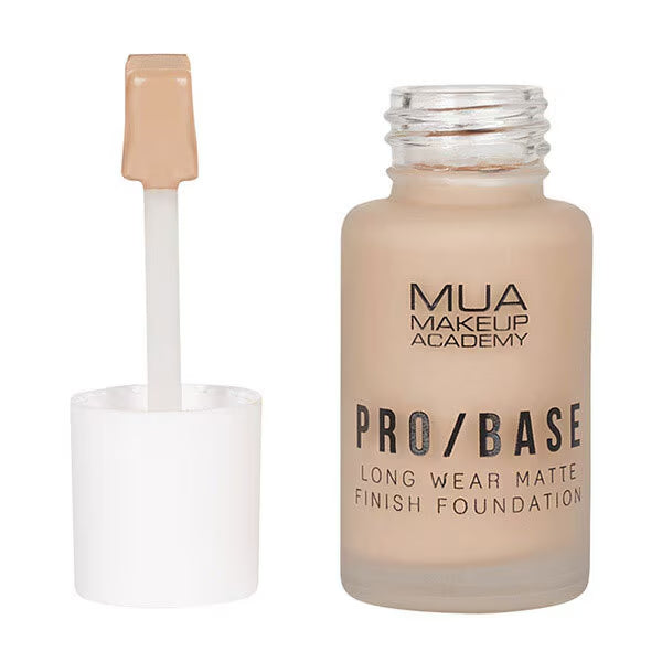 globe trotter MUA #160 PRO/BASE Long Wear Matte Finish Foundation - 30ml