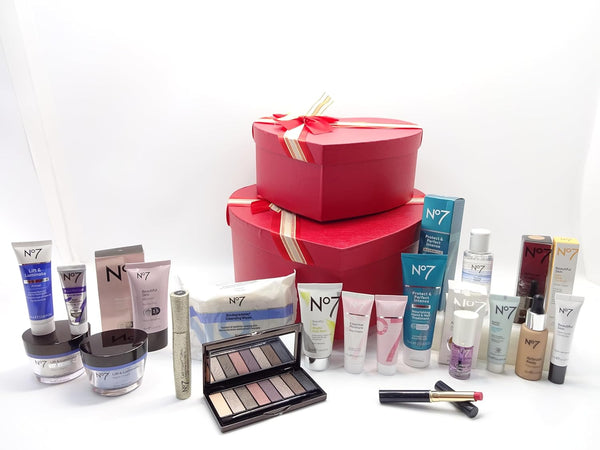 Globe Trotter No.7 Unique Gift Hamper The Blockbuster Collection Skincare & Makeup Beauty Box Gift Hamper Lift & Luminate Gift Set