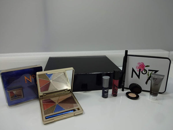 Globe Trotter No7 Beauty Bundle Gift Set For Her Gift Hamper