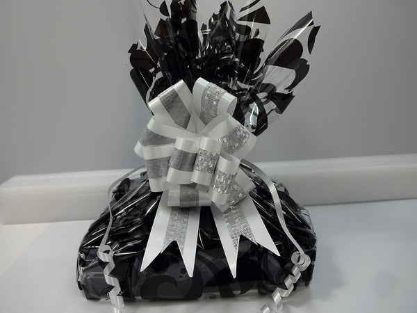 Globe Trotter No7 Beauty Bundle Gift Set For Her Gift Hamper