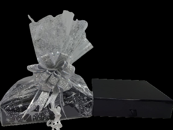 Globe Trotter No7 Fathers Day Luxury Gift Set No7 Men Energising Face Scrub No7 Men Energising Face Wash Free Gift 11pc Manicure Travel Tool Set Gift Wrapped Gift Box For Him