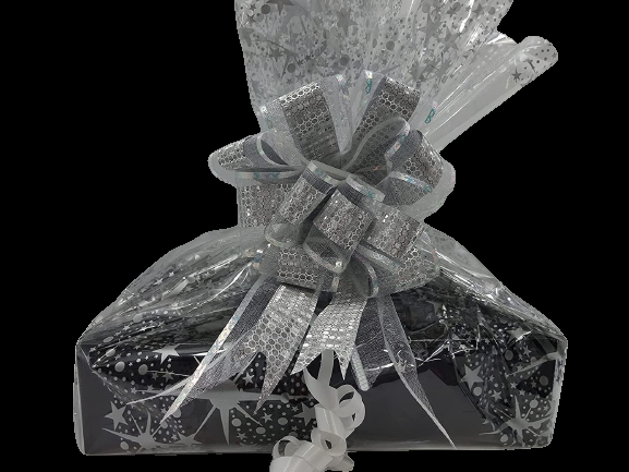 Globe Trotter No7 Fathers Day Luxury Gift Set No7 Men Energising Face Scrub No7 Men Energising Face Wash Free Gift 11pc Manicure Travel Tool Set Gift Wrapped Gift Box For Him