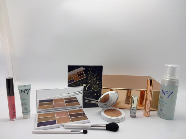 Globe Trotter No7 Glamorous Collection Make Up & Skincare Beauty Bundle Collection Gift Box Hamper