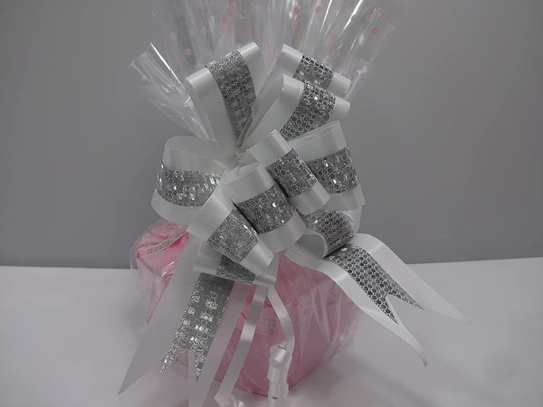 Globe Trotter No7 Glamorous Valentines Gift Hamper For Her Glamorous Collection Beauty Bundle For Women