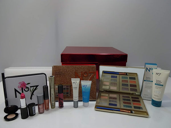 Globe Trotter No7 Luxury Beauty Bundle Collection Gift Box Gift Hamper For Her