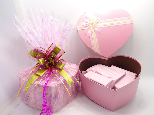 Globe Trotter No7 Luxury Valentines Hamper Beauty Box Skincare & Make Up Collection Gift Set Gift Wrapped Crystal Pendant Earring Set