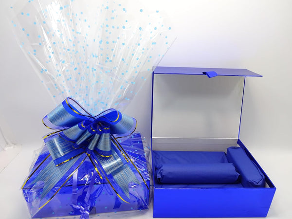 Globe Trotter No7 Men's Gift Hamper – No7 Energising Bath & Skincare Set With Cool Blue 100ml EDT & Blue Magnetic Closure Gift Box