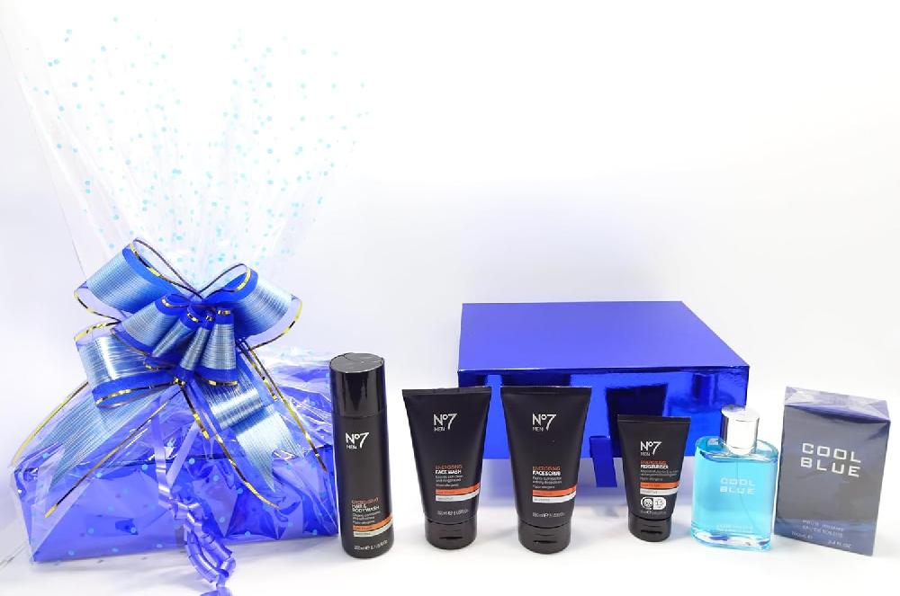 globe trotter No7 Men's Gift Hamper – No7 Energising Bath & Skincare Set with Cool Blue 100ml EDT & Blue Magnetic Closure Gift Box