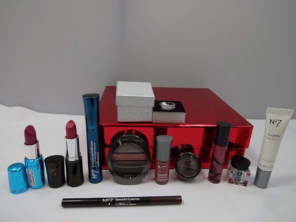 Globe Trotter No7 & Seventeen Unique Present For Her Must Have Luxury 10pc Beauty Gift Box Gift Wrapped Set For Her + Free Crystal Ring In Ring Box