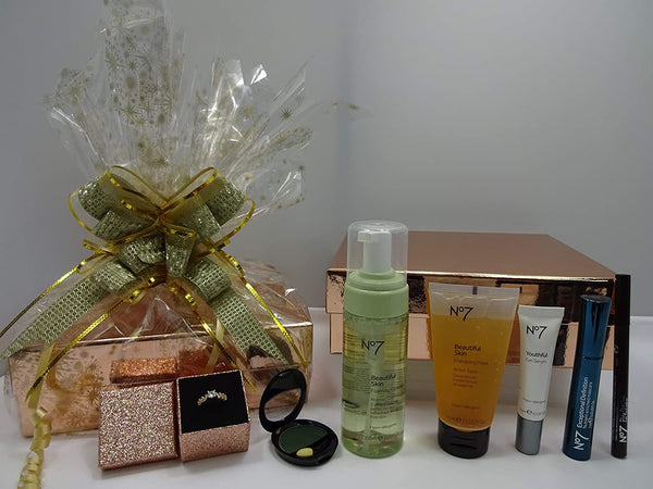 Globe Trotter No7 Star Beauty Skincare & Make Up Collection Gift Set Crystal Ring In Gift Box Gift Wrapped