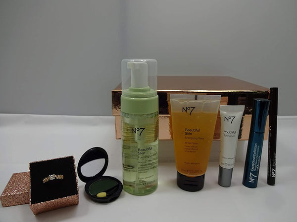 Globe Trotter No7 Star Beauty Skincare & Make Up Collection Gift Set Crystal Ring In Gift Box Gift Wrapped