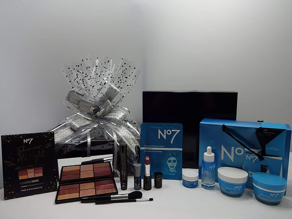 Globe Trotter No7 The Ultimate Beauty Skincare & Make Up Gift Box Hamper Limited Edition Luxury Beauty Box For Her