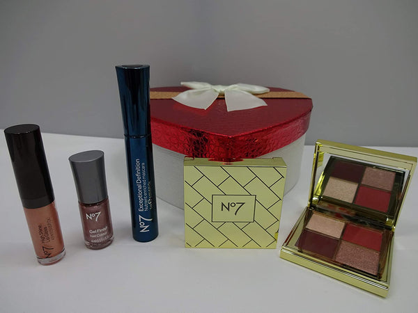 Globe Trotter No7 Valentines Hamper For Her Make Up Beauty Collection Mini Eye Palette Nail Colour Mascara Lip Gloss Set