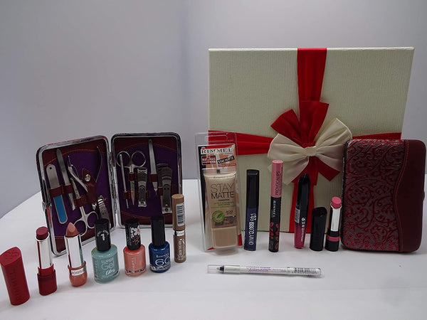 Globe Trotter Rimmel London 14 Piece Luxury Beauty Box Gift Hamper Gift Wrapped