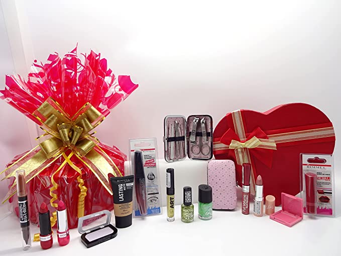 globe trotter Rimmel London Glamorous Collection Gift Box Gift Hamper Manicure Tool Kit Included