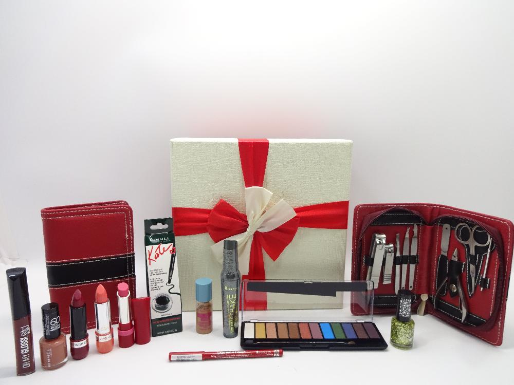 globe trotter Rimmel London Luxury 10pc Beauty Make Up Gift Box Gift Set Free Foundation & Free Luxury Manicure Tool Kit