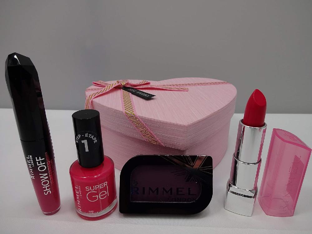 globe trotter Rimmel London Luxury Valentines Day Gift Beauty Box Gift Set For Her