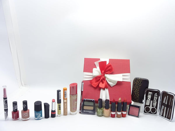 Globe Trotter Rimmel London Make Up Beauty 16pc Blockbuster Collection Gift Hamper Manicure Tool Kit