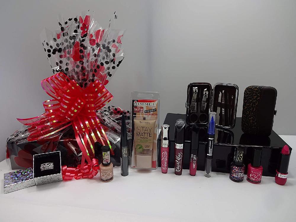 globe trotter Rimmel London Make Up Bundle Collection Gift Hamper Crystal Ring Manicure Set