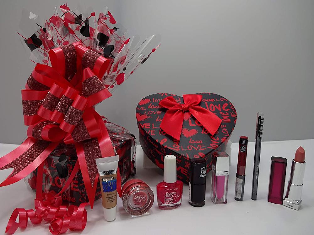globe trotter Valentines Hamper For Her Maybelline Make Up Beauty Bundle Gift Box Love Gift Set For Women