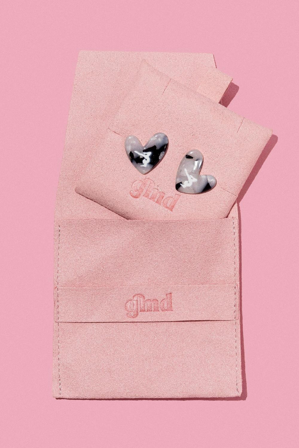 gmd Black & White Heart Gymnast Earrings