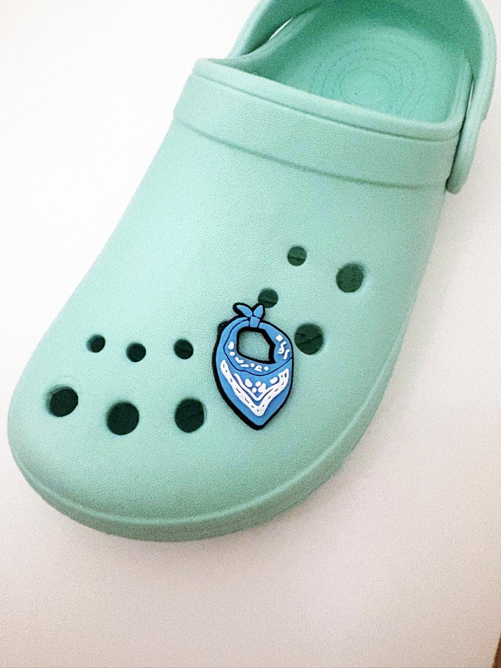 gmd Blue Bandana - Croc Charm