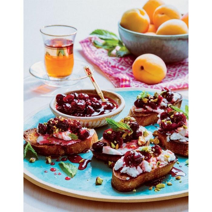 Gneiss Spice Bottom Of The Pot: Persian Recipes And Stories By Nay Deravian