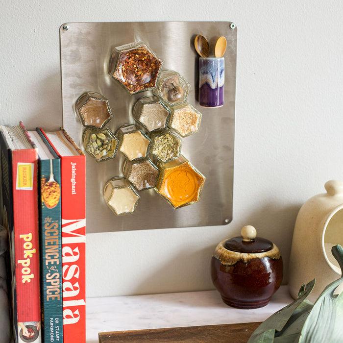 Gneiss Spice Ceramic Magnetic Spoon Holder