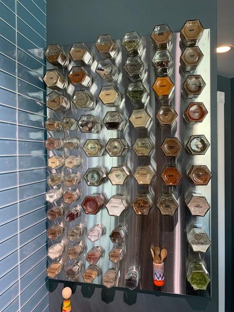 Gneiss Spice Ceramic Magnetic Spoon Holder