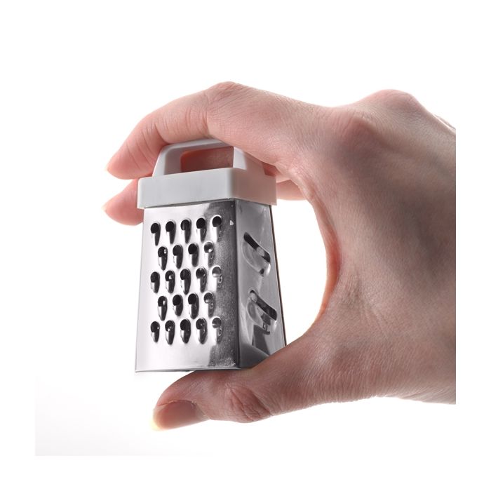 gneiss spice Mini Magnetic Nutmeg Grater