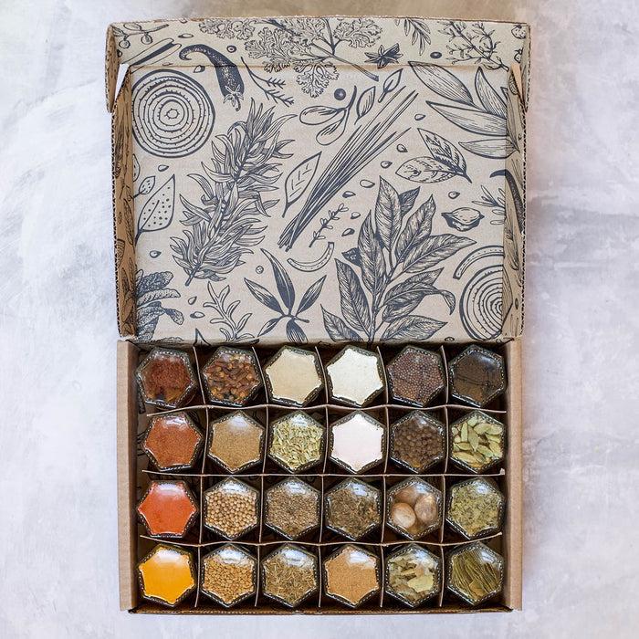 gneiss spice Masala Dabba – 24 Organic Indian Spices in a Magnetic Jar Set