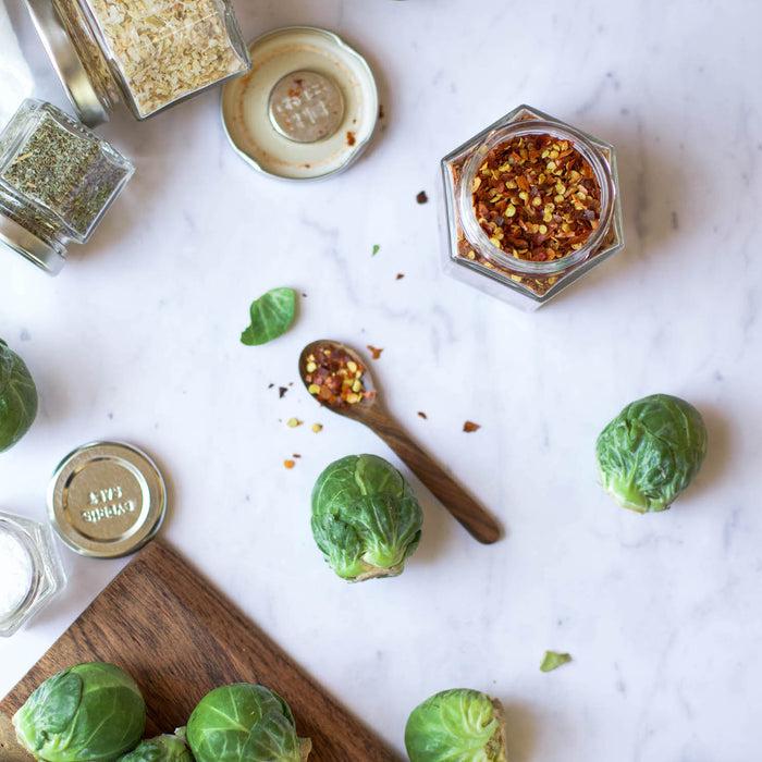 Gneiss Spice Pantry Essentials Bundle — 24 Standard Organic Spices In Magnetic Jars & Spice Tools