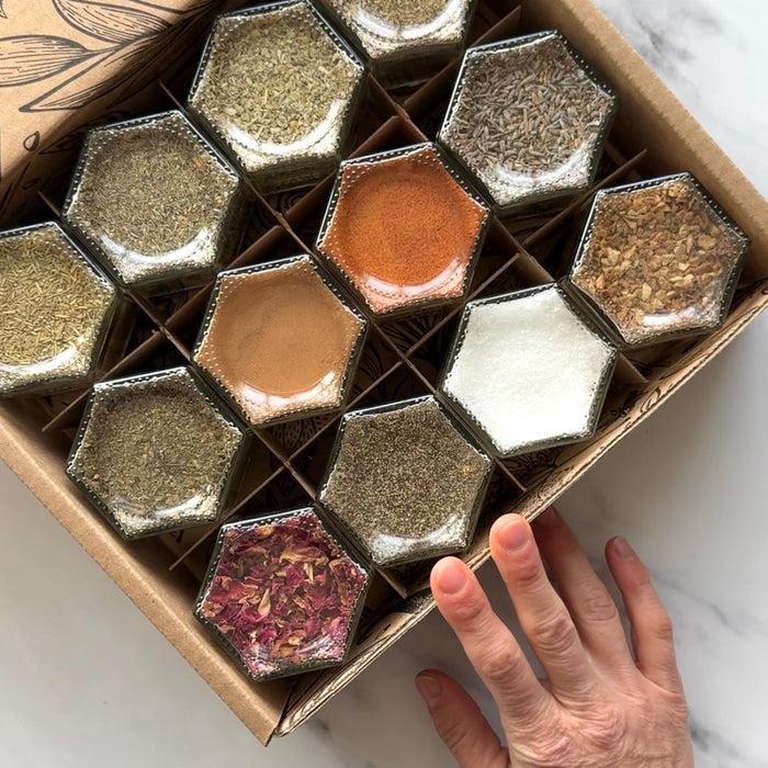 gneiss spice Witches Spice Kit — 12 Magnetic Jars Filled with Organic Spices for Manifestations