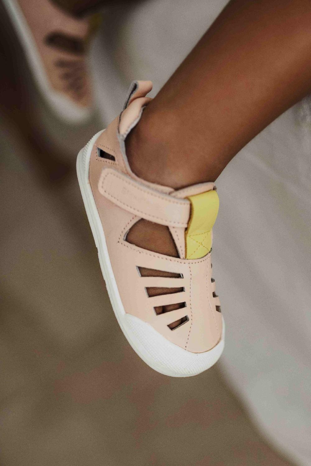 Go Barefoot Blanditos By Crio’s – Fiyi / Rosa