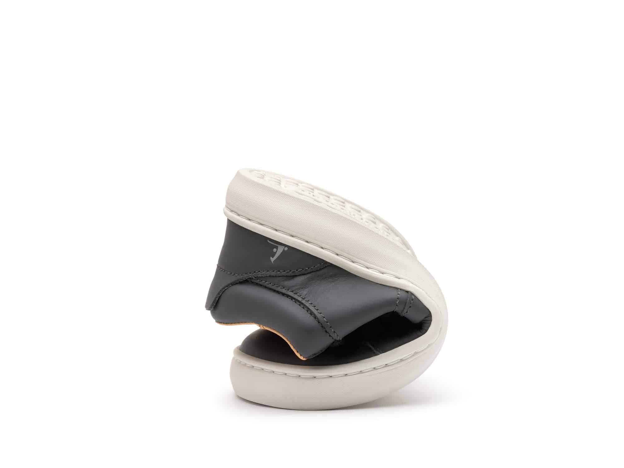 Go Barefoot Tip Toey Joey – Ramp Ollie – Slate Blue