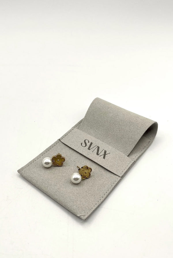 Goddiva Clover Pearl Earrings In Gold By SVNX