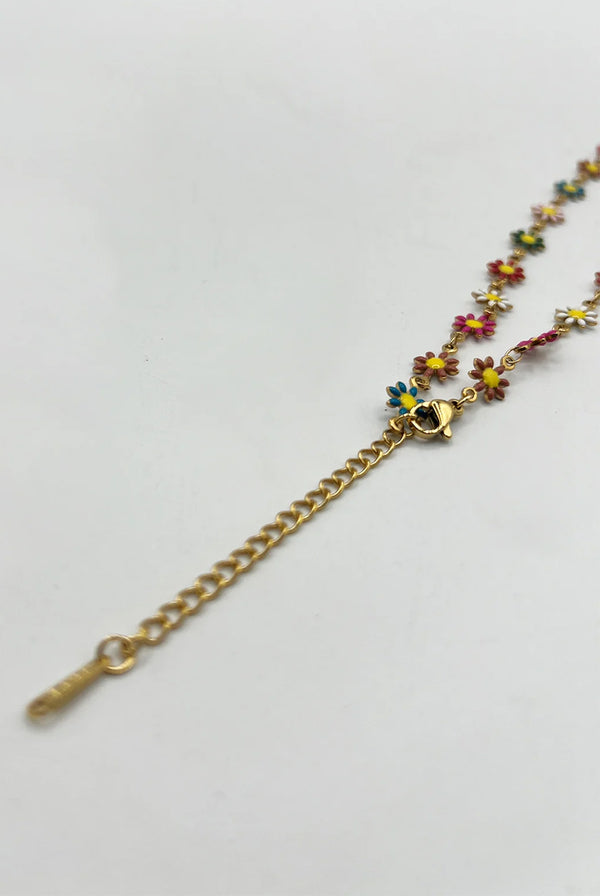 Goddiva Daisy Chain Necklace In Multi Gold By SVNX