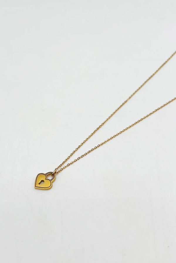 Goddiva Heart Keyhole Pendant Necklace In Gold By SVNX