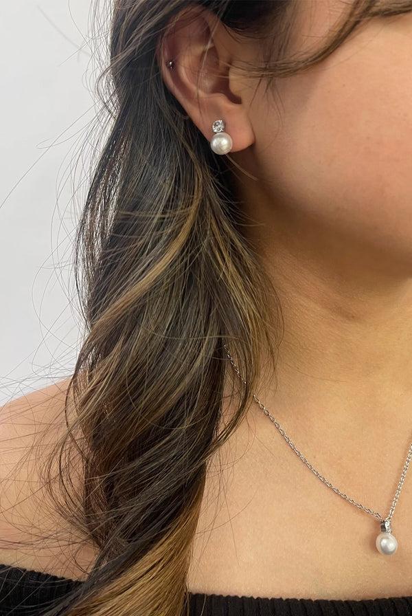 Goddiva Pearl Diamante Earrings & Necklace Set In Silver By SVNX