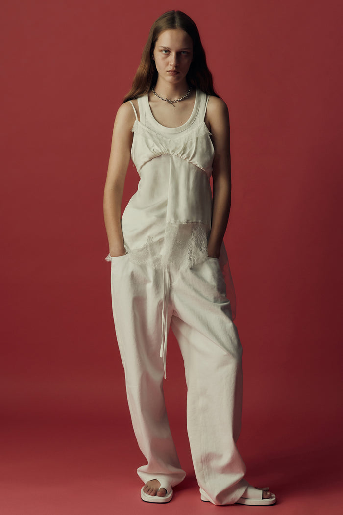 Goen.j Asymmetric Double-layered Lace Trimmed Camisole IVORY