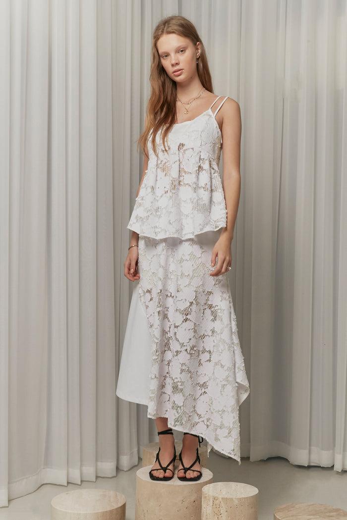 goen.j Asymmetric draped paneled burn-out denim lace skirt WHITE