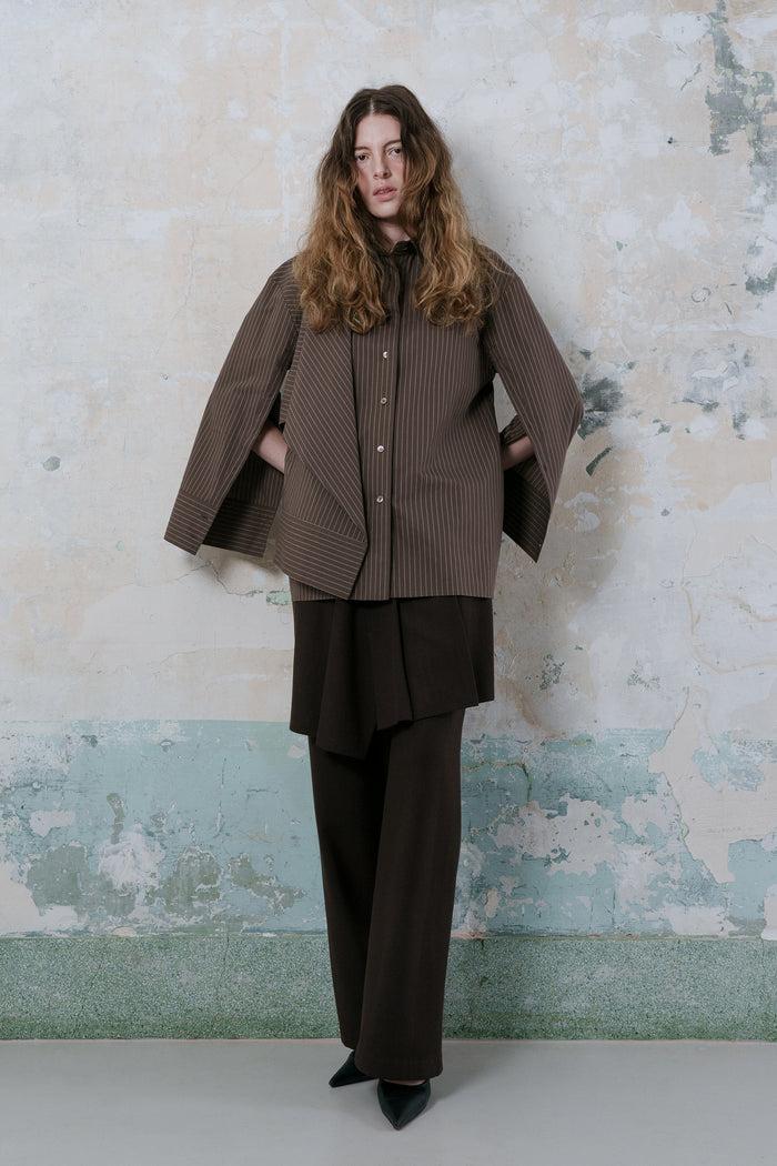 Goen.j Asymmetric Pleats Detailed Straight Pants BROWN