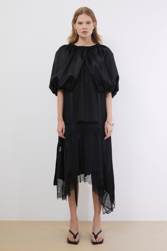 Goen.j Balloon Sleeved And Twisted Gathered Front Satin Top BLACK