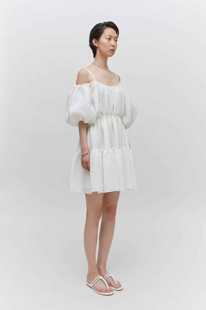 Goen.j Balloon Sleeved Gathered Silk-blend Matelassé Mini Dress IVORY