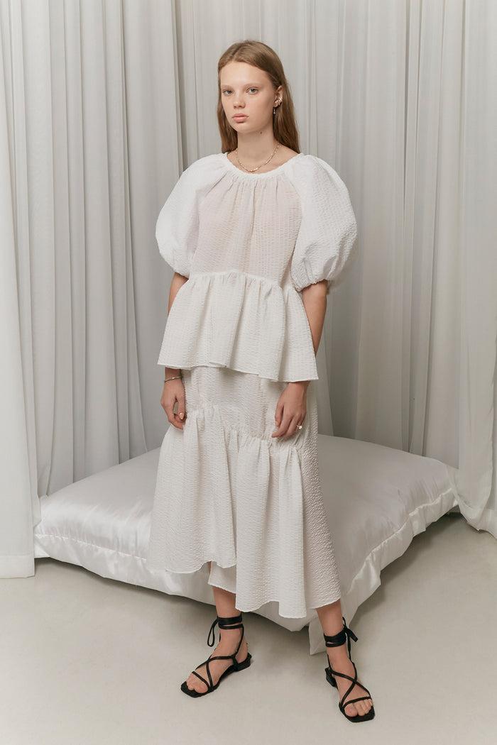 goen.j Balloon sleeved seersucker gathered top BLACK