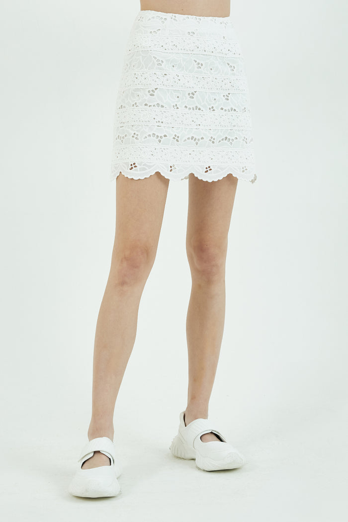 Goen.j Broderie-anglaise Cotton Floral-lace Stripe A-line Mini Skirt IVORY